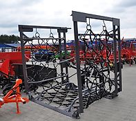 Metal-Technik Wiesenegge 6m /Włóka łąkowo-polowa 6m / Grada para praderas y campos 6m