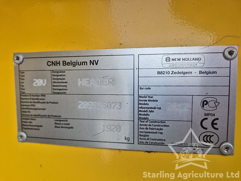 New Holland CX6080 Combine