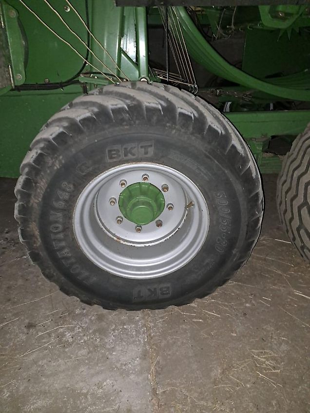 Krone Big Pack 12130