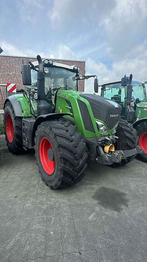 Fendt 828 Vario S4 ProfiPlus