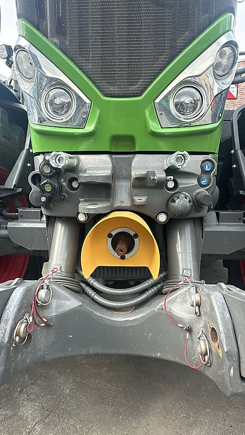 Fendt 828 Vario S4 ProfiPlus