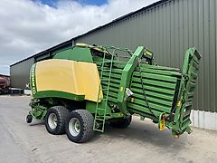 Krone Big Pack 12130 Square Baler