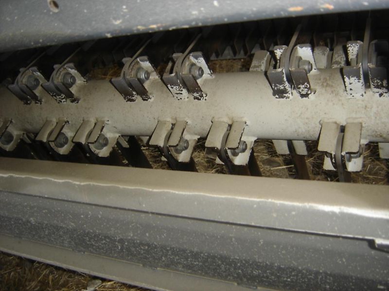 Kuhn Vorbauhäcksler VH 200