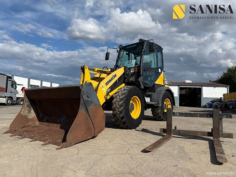 Komatsu WA 80-5/4.1 Schaufel/Paletten Gabel/4397 Std