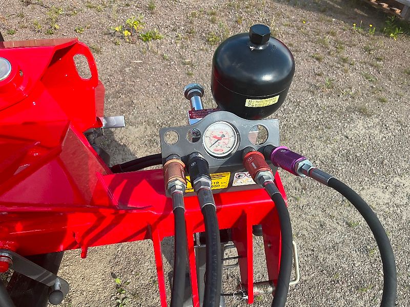 Massey Ferguson Dm367