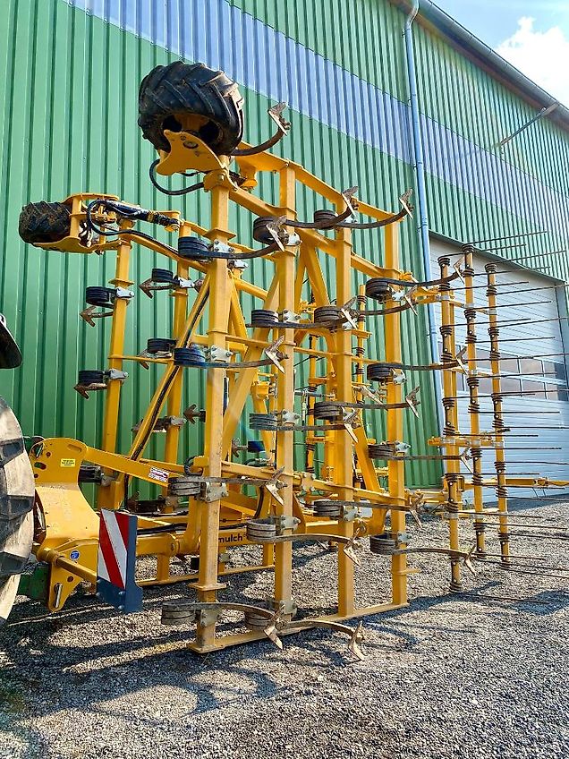 AGRISEM Biomulch Flachgrubber 6 m ohne Walze Angebaut Vorführmaschine