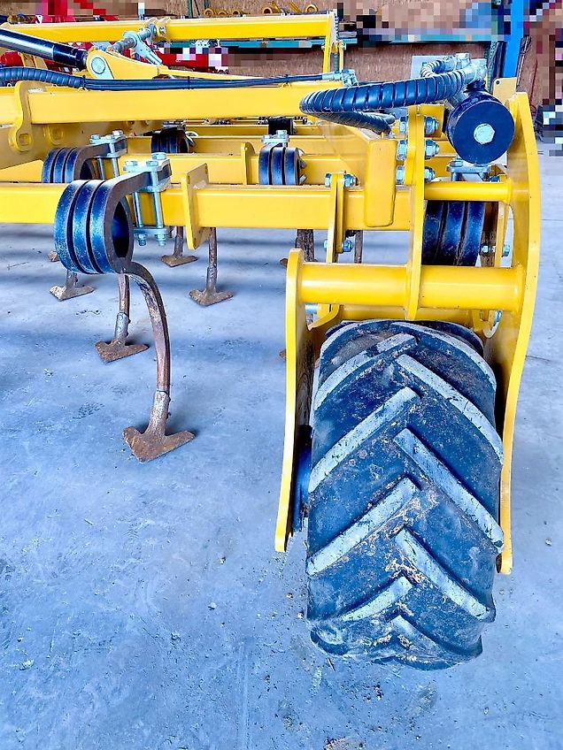 AGRISEM Biomulch Flachgrubber 6 m ohne Walze Angebaut Vorführmaschine