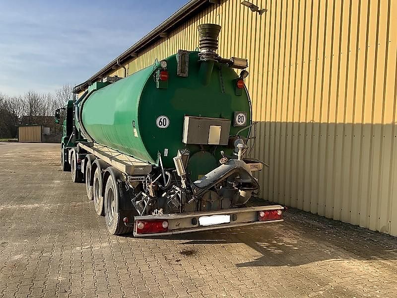 Stapel und MAN MAN TGS 18.360 4x4 BLS (Agro LOF) und Stapel 3-Achs Tanksattelauflieger