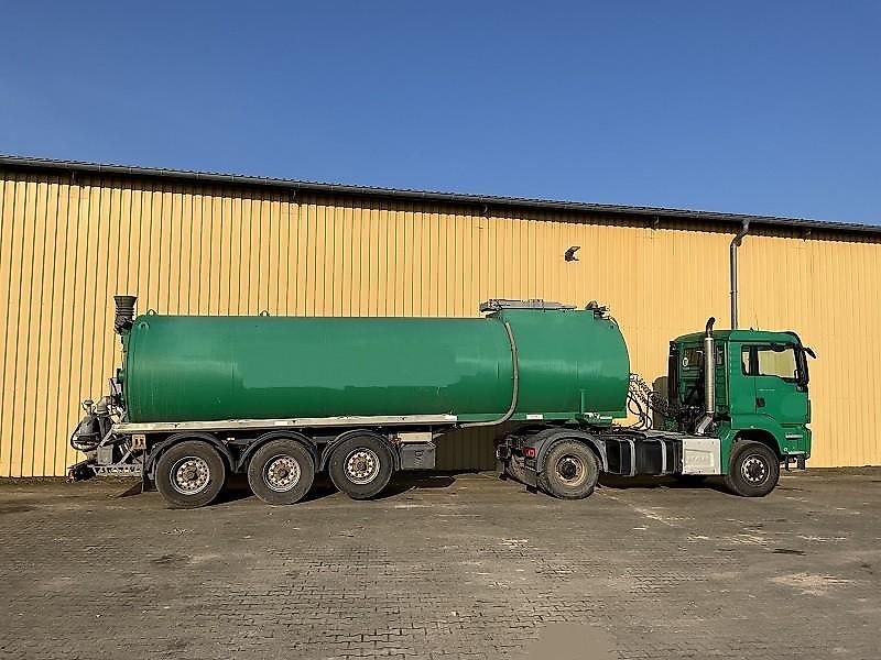 Stapel und MAN MAN TGS 18.360 4x4 BLS (Agro LOF) und Stapel 3-Achs Tanksattelauflieger