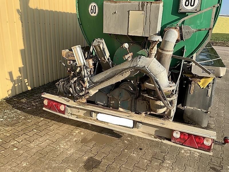 Stapel und MAN MAN TGS 18.360 4x4 BLS (Agro LOF) und Stapel 3-Achs Tanksattelauflieger