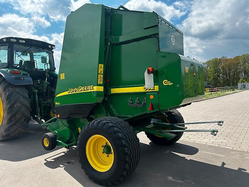 John Deere 592 Rundballenpresse Maxi Cut