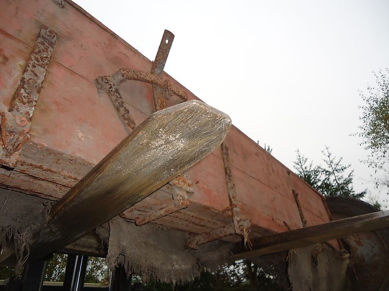 Kastendüngerstreuer Kastendüngerstreuer