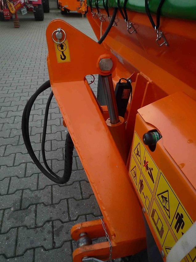 Pronar Salzstreuer HZS 10, selbstladend, 1 m³, NEU, ab Lager