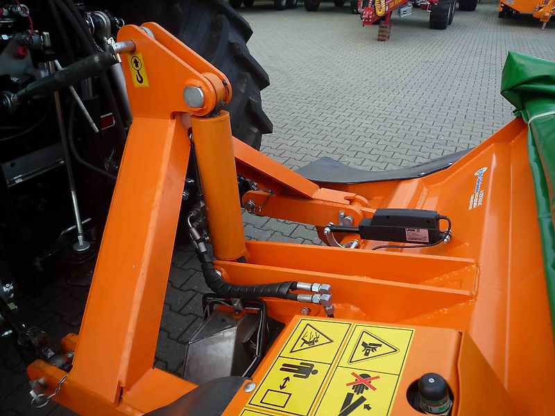 Pronar Salzstreuer HZS 10, selbstladend, 1 m³, NEU, ab Lager