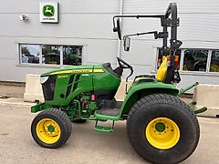 John Deere 3039R
