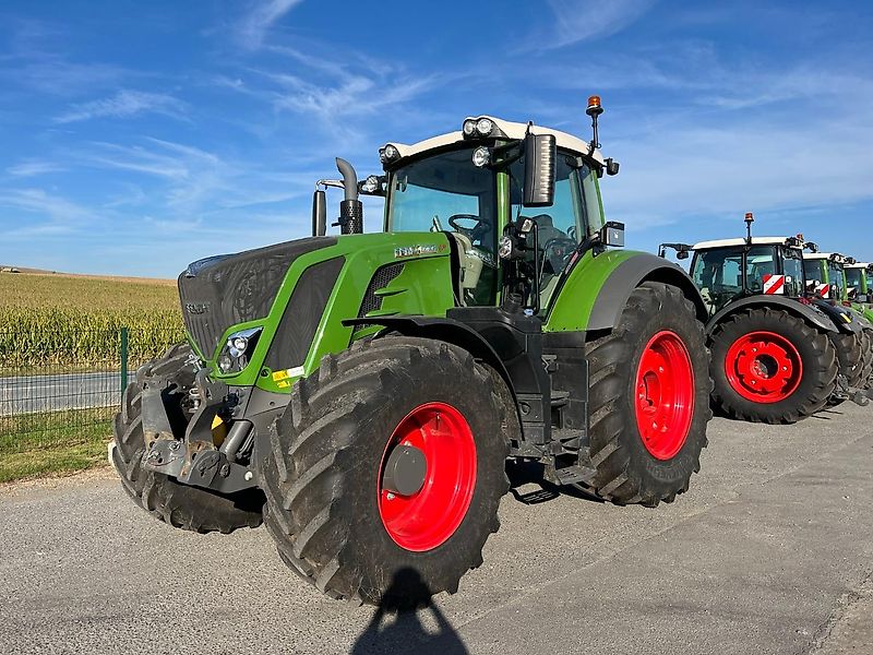 Fendt 828 Vario S4 ProfiPlus *Motor neu*