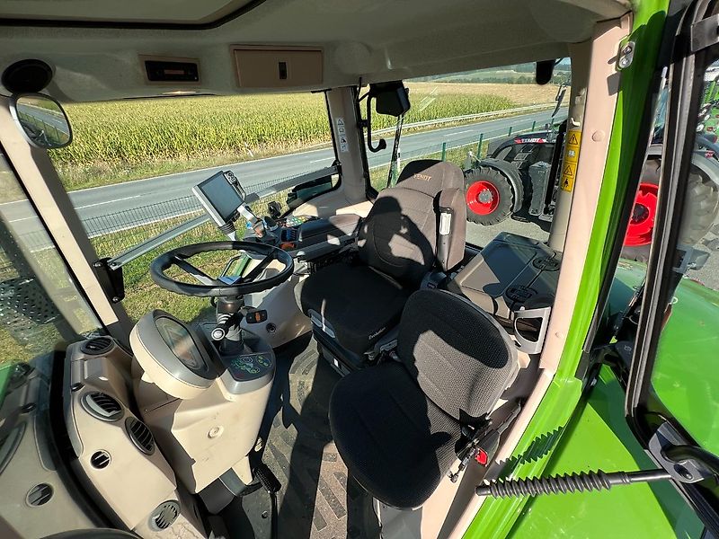 Fendt 828 Vario S4 ProfiPlus *Motor neu*