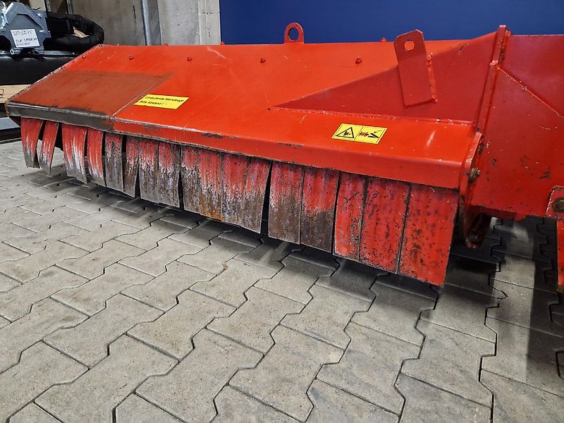 Sauerburger CARAT 1800 Seitenmulcher /Böschungsmulcher /Schlegelmulcher für Traktor