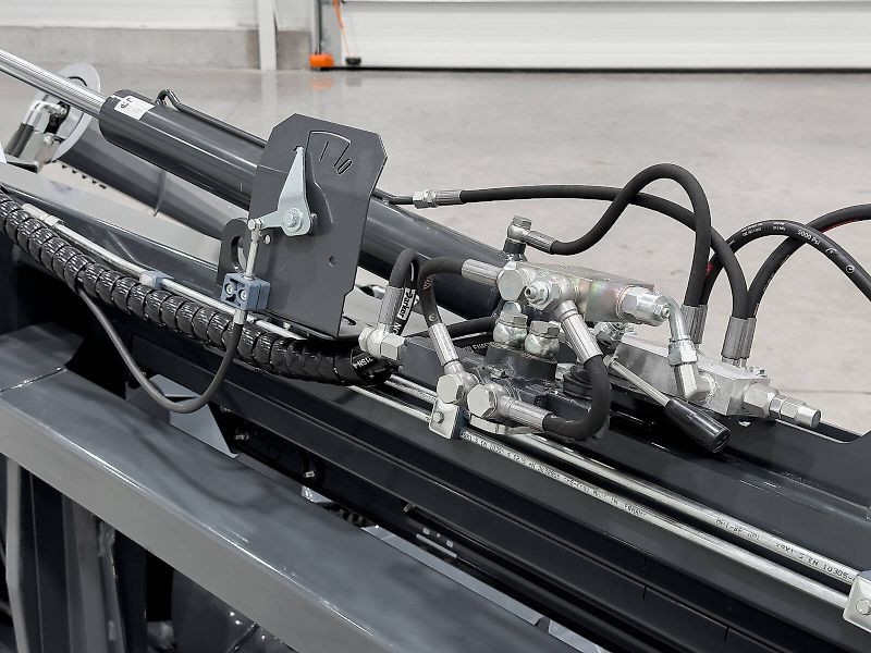 Tecnomais TMRP4 6R-F 6 row (75 cm), foldable corn header, for Case IH and New Holland combines