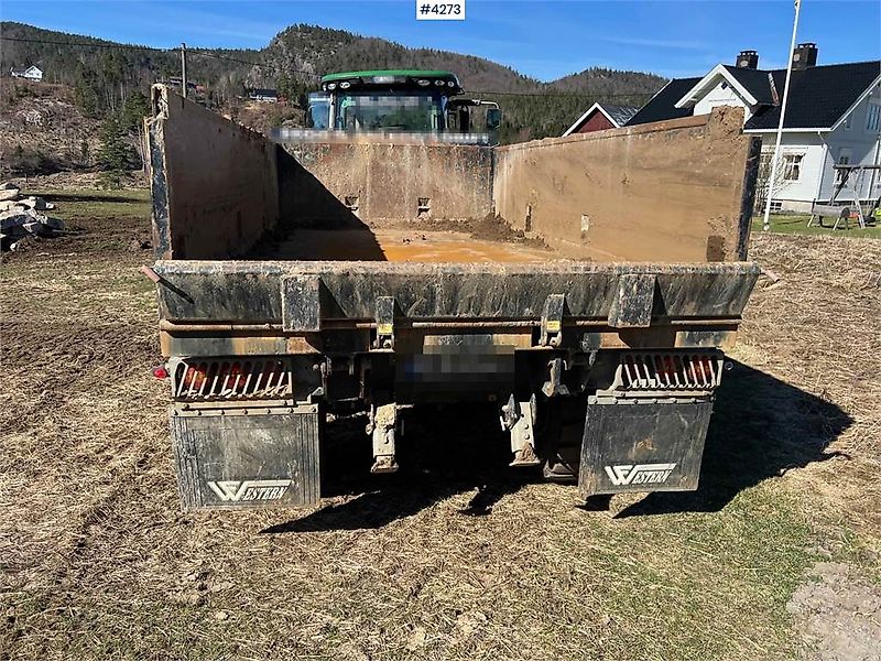 Richard Western wf19DLH