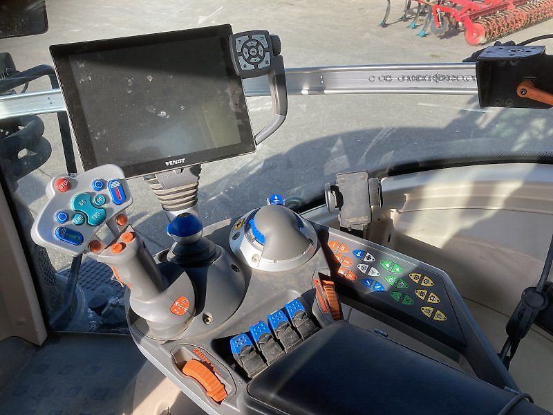 Fendt 828 Vario S4 Profiplus