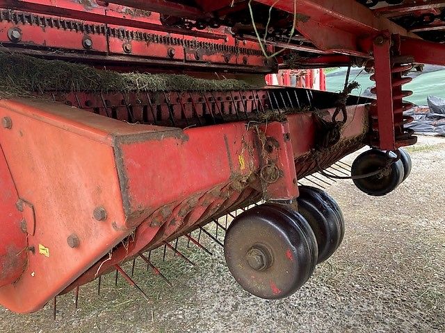 Kverneland G-Kverneland-Opraapwagen