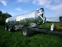 H&J Agrartechnik Zubringfass VTWD 26000