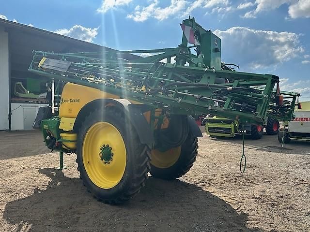 John Deere R740i