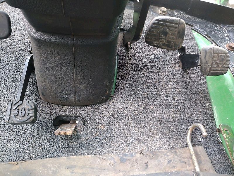 John Deere 1585 TerrainCut