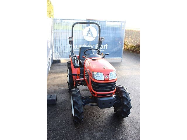 Kubota JB16