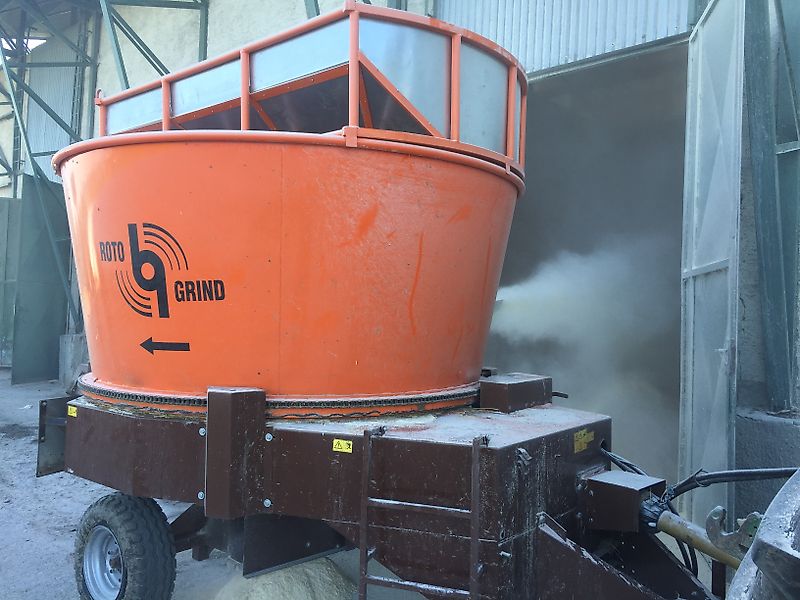 Roto Grind NEW ROTOGRIND EU, Elekromotor oder traktor , CE European version, metric unit, neu oder gebraucht ,