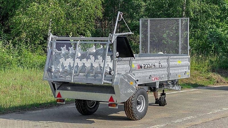 MD CM Miststreuer N233/4 5,7T