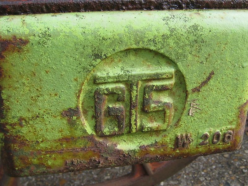 Dowdeswell/Tigges 9 10