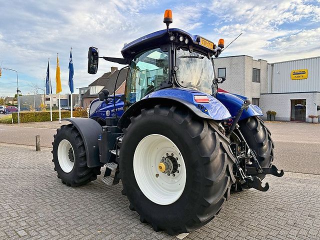 New Holland T7.270 AC 10 Years Blue Power Edition