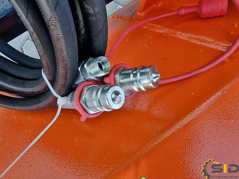 SID Schlegelmulcher hydraulisch / Hydraulic flail mower 1,25 m