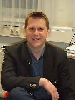 Persona de contacto Sr. Artur Mayr